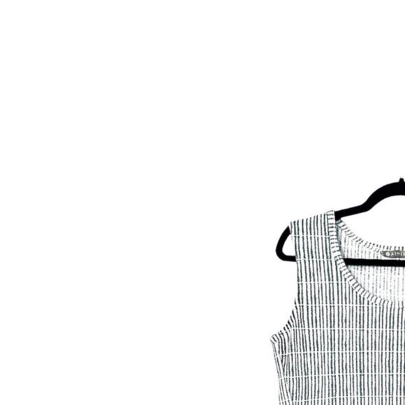 Athleta Breezy Muscle Tank - Picture 3 of 6